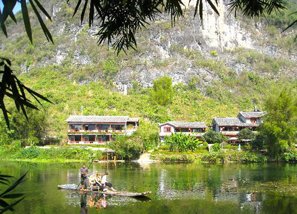 Yangshuo Mountain Retreat